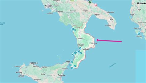 Mapa Kalábrie a vybrané morské destinácie ako inšpirácia pre tortu