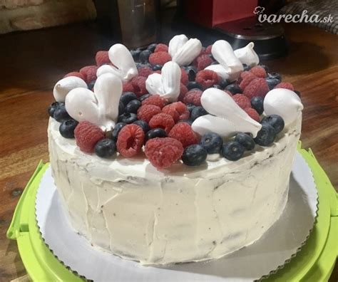 Pribináčiková torta s ovocím