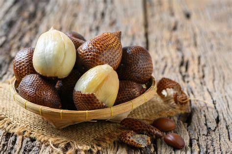 Salak - hadie ovocie Indonézie: <obrazok>salak_indonesia.jpg</obrazok>