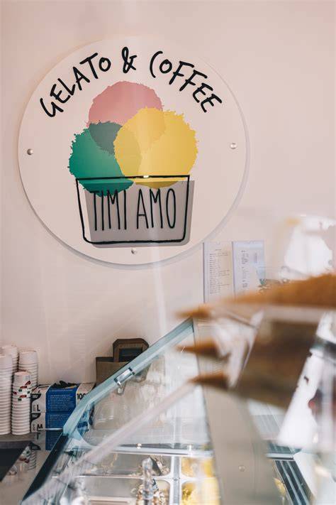 Obrázok: Interiér TIMI AMO Gelato & Coffee a terasa