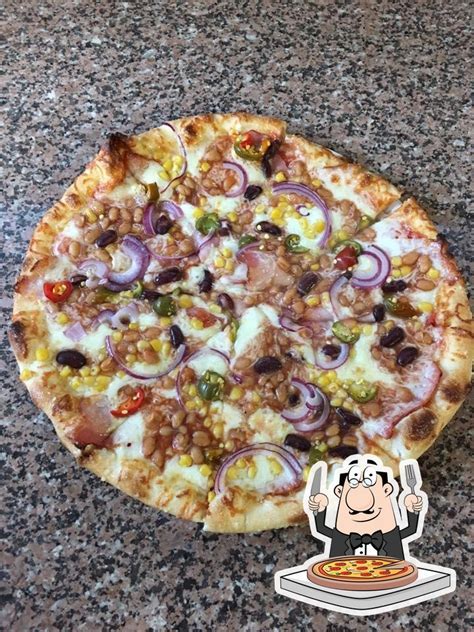 Grill & Pizza Mikado Topoľčany - predajňa pri Kauflande a ukážka loga