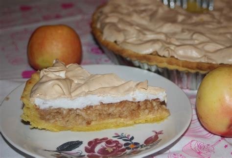 Img: Slávnostný jablkový koláč s pena