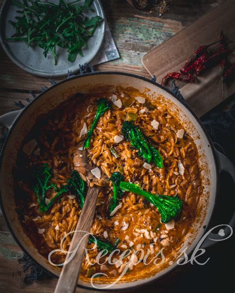 Štruktúra receptu na orzo z jednej panvice