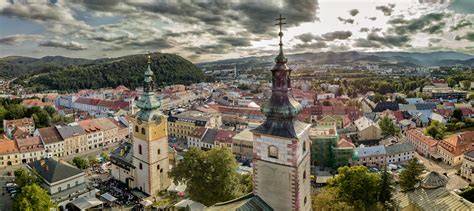 Panoráma Banskej Bystrice - zobrazuje geografické a kultúrne jadro regiónu