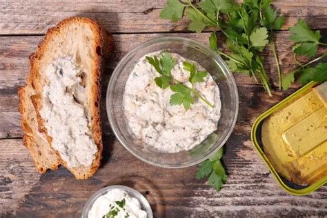 Ingrediencie na feta nátierku