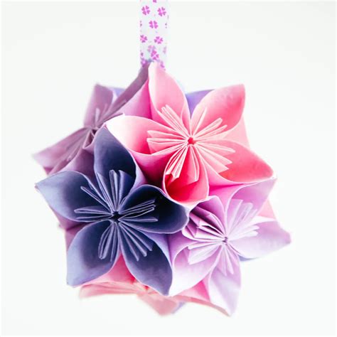 Origami guľa (kusudama)