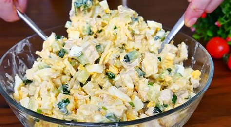 Recept na kurací šalát s pórom a zelerom krok za krokom