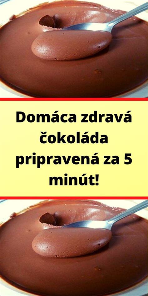 Rozpustená čokoláda pripravená na zaliatie mliekom