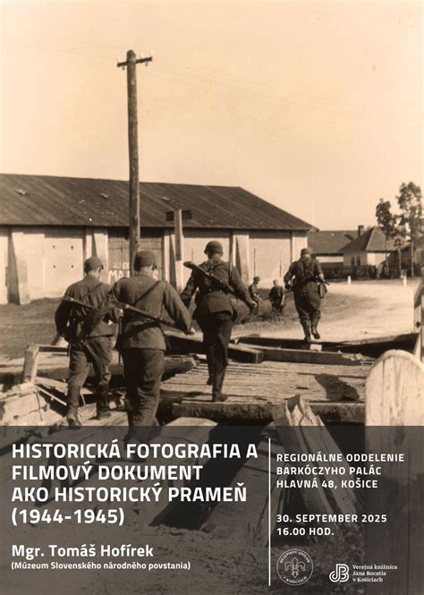 Historická fotografia majstrov mäsiarov pri práci