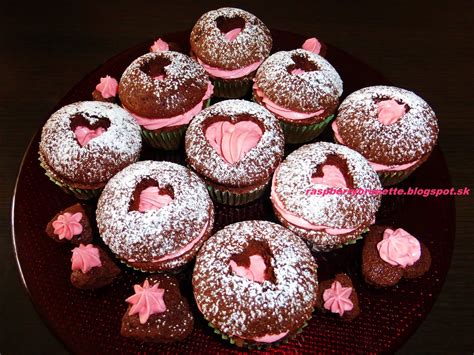 Muffiny plnené tvarohovým krémom