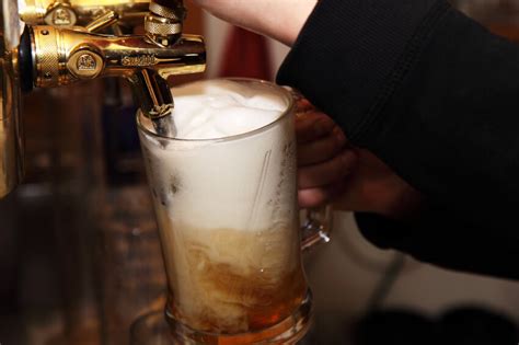 Praktická ilustrácia: Ako čapovať pivo a čo ovplyvňuje jeho chuť