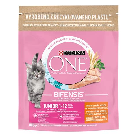 Tabuľka porovnávajúca krmivá s obilninami a bez obilnín.
