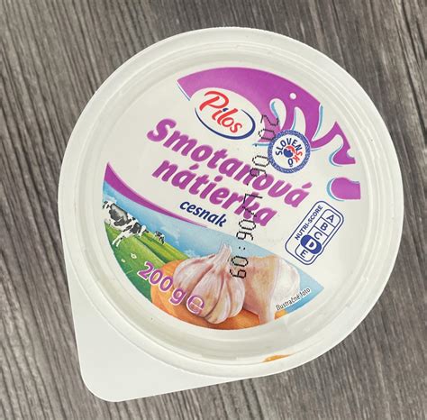 Obr_{\ Cesnak a nátierka - vizuálny prehľad surovín
