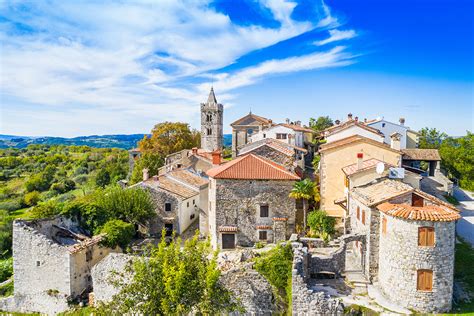 Tradičná architektúra na ostrove Salamína