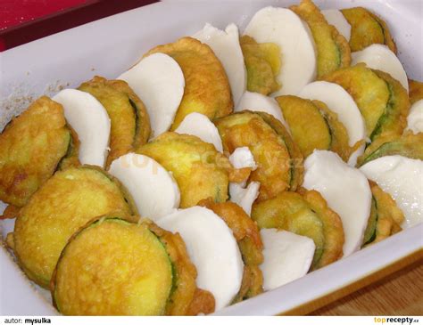 Zapečená cuketa s mrkvou a mozzarellou