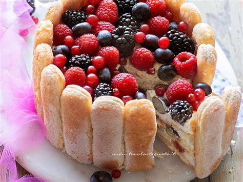 Charlotte torta - vizuálna ukážka vrstvenia