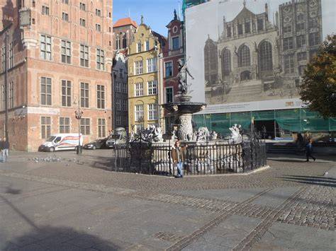 Neptúnova fontána na Dlugi targ, Gdańsk