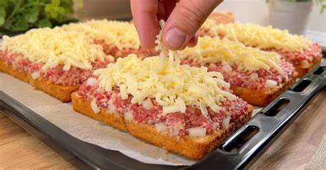 Obrázok s ukážkou rôznych tvarohových nátierok na chlebe