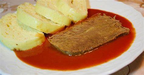 Paradajková omáčka k ravioli