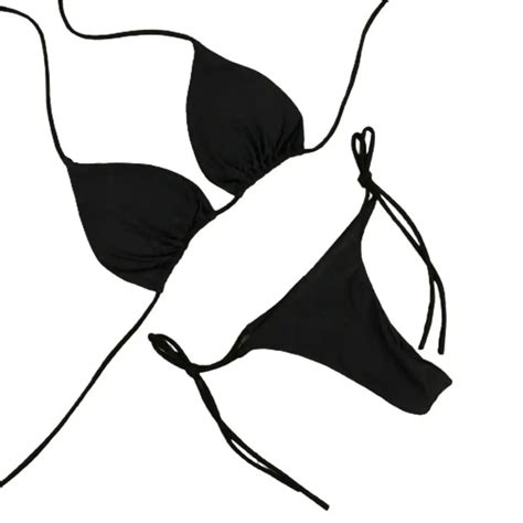 Trojuholníkové bikiny