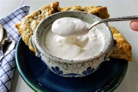 Schéma: Ako získať krémovú textúru zo zmesi creme fraiche a Ricotta