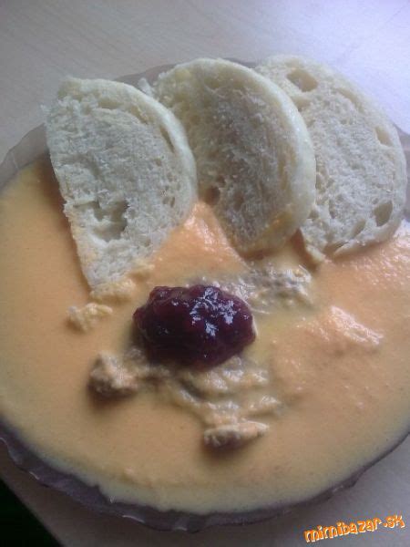 sviečková na smotane s parenou knedľou