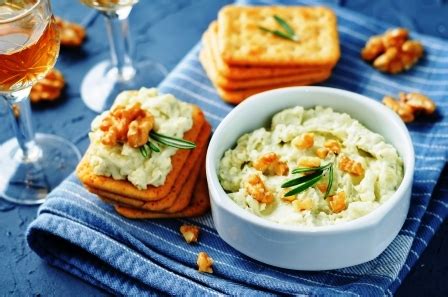 Vizualizácia zloženia tvarohovo-špenátovej FIT nátierky