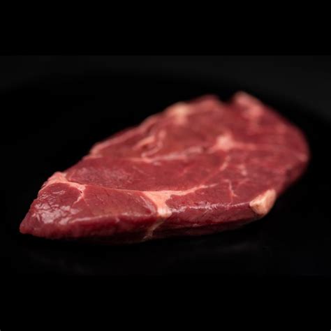 Rôzne druhy prémiových steakov