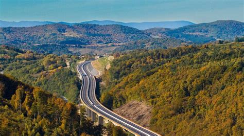 Najdlhší peší most v areáli: celodrevená konštrukcia s 86 m
