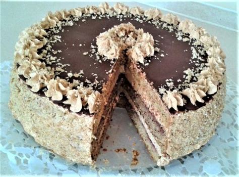 orechovo-karamelová torta