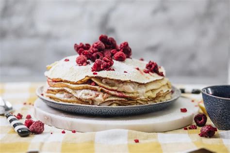 Torta z palaciniek