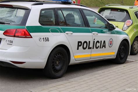 Ukážka torty policajné auto