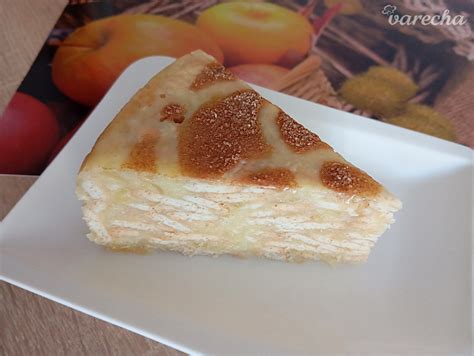 Vizualizácia vrstvenia nepečenej jablkovej torty