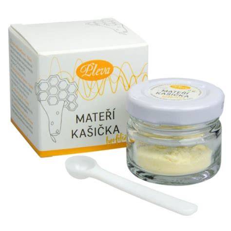 materská kašička v matečníku a zber pomocou lyžičky