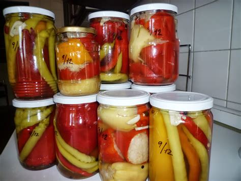 Zaváraná plnená paprika