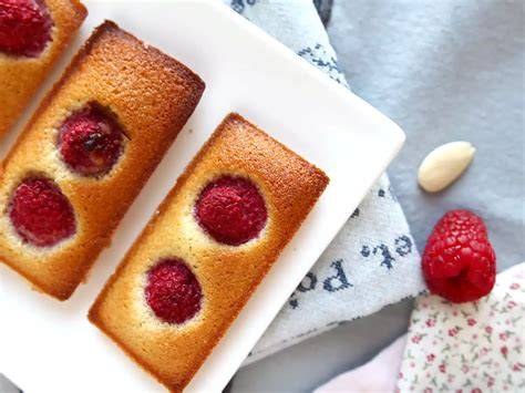Malinové financiers - jemnosť a mandľová aróma