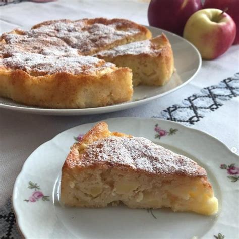 Mapa receptov: Kouign-Amann, Gâteau magique a francúzsky jablkový koláč s kyslou smotanou
