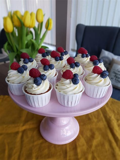Zdobenie cupcakes tvarohovým krémom