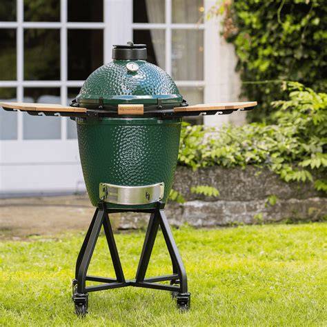 Obrázok: Príprava medových rebier so zelením Big Green Egg