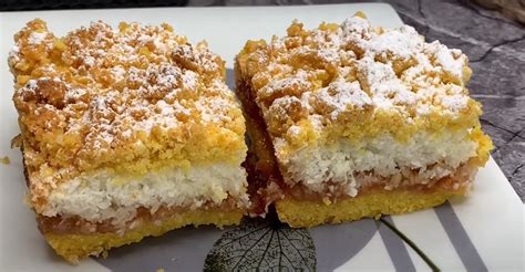 Špaldový koláč s kokosom - sýty a zdravý dezert
