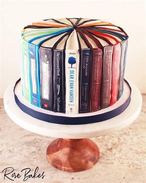 Book Cake - ilustrácia vrstiev a plniek