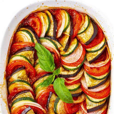 Infografika: Základné vrstvy ratatouille a časovanie pečenia