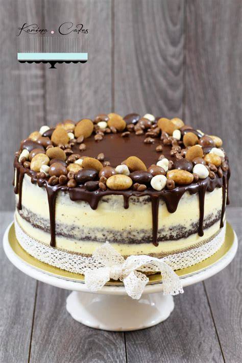 <tagimg>Oreo torta s vrstvou krému a čokoládovou polevou