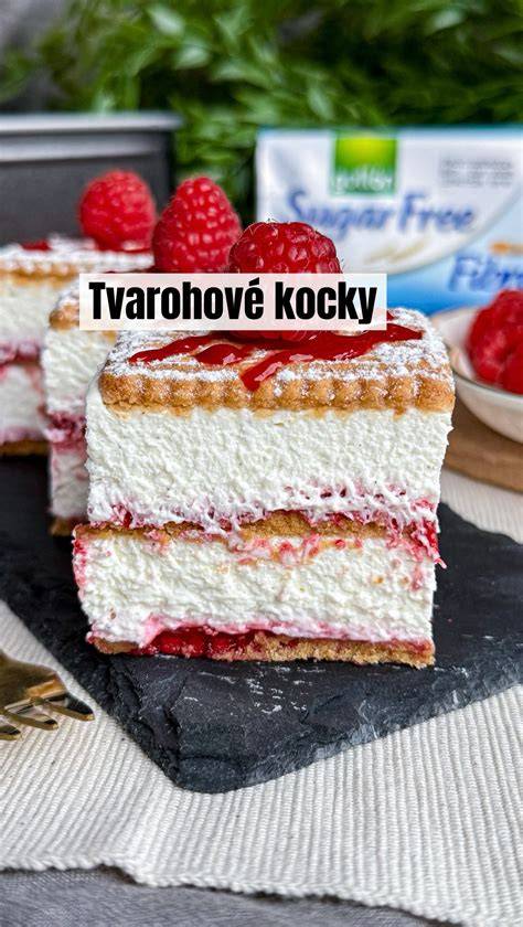 Infografika: vrstvy višňového koláča s mascarpone