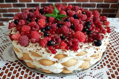 Mascarpone torta s ovsenými srdiečkami - vizuál