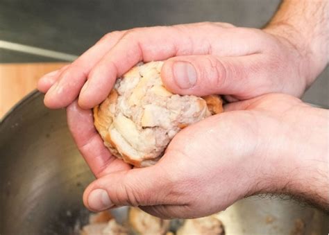 Obrázok s postupom prípravy pečenej kačice a výsledkoch