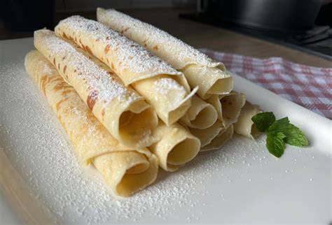 Infografika: Základný postup prípravy slanej palacinky a typické náplne