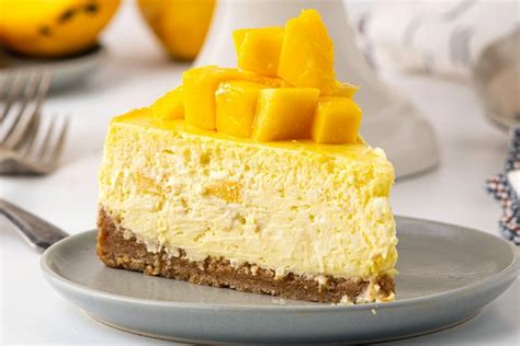 Obrázok vrstveného nepečeného banánového cheesecake