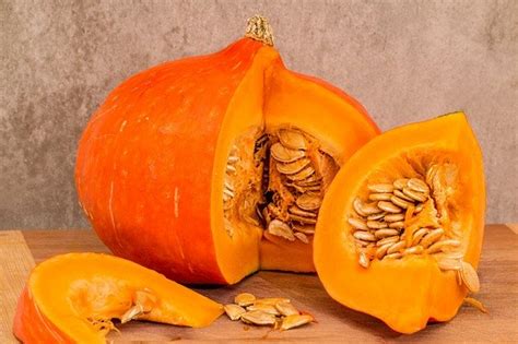 Oranžová tekvica cez jeseň: farebná aj výživná