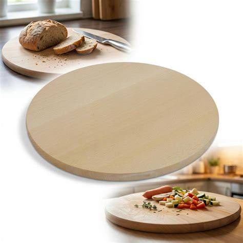 Obrázok predstavujúci základné zložky na pizzu a nástroje kuchyne